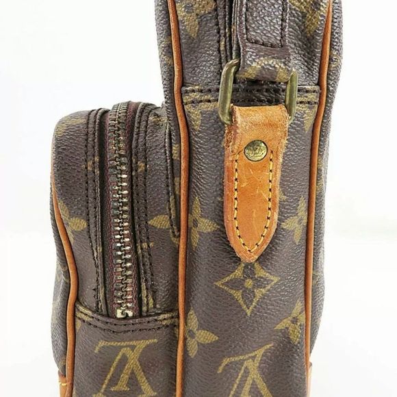Auth LOUIS VUITTON Amazone Monogram Cross body Shoulder Bag Purse - Picture 6 of 12